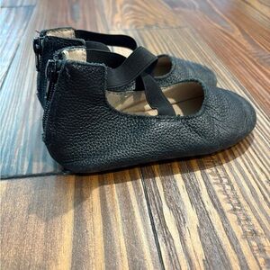 Girls Monkey Feet Black Ballet shoes size 3-4Y